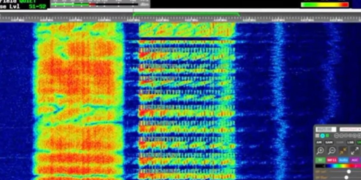 "Radio Sudnjeg dana" emitovao 5 čudih poruka uoči sastanka Putina i Trampa!