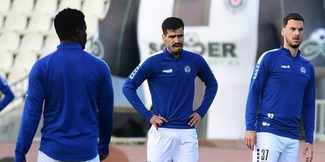 Ko će u plej-of, a ko u plej-aut Superlige?! Četiri tima u borbi za tri mesta, TSC najugroženiji!