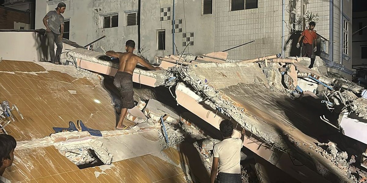 (FOTO) Da srce prepukne! Srušio se vrtić, deca zarobljena pod ruševinama: Raste broj žrtava razornog zemljotresa u Mjanmaru!