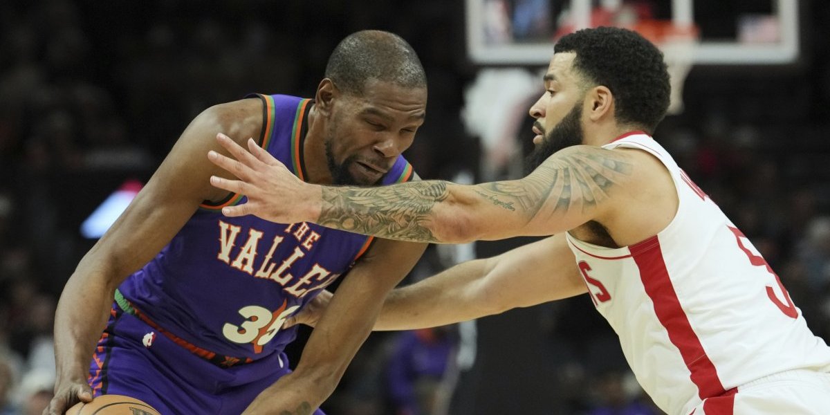 Burno u NBA! Durant imao užasno veče, umalo se pobio nasred terena, a onda je usledio šok! (VIDEO)