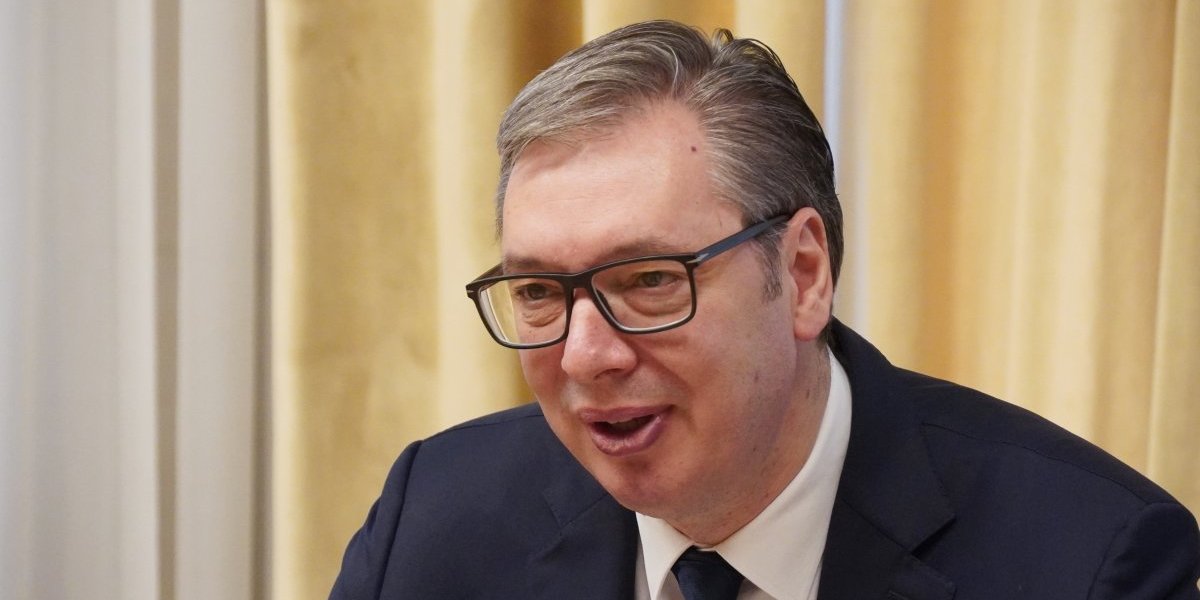 Vučić čestitao Vaskrs nadbiskupu beogradskom i metropolitu kardinalu dr Ladislavu Nemetu