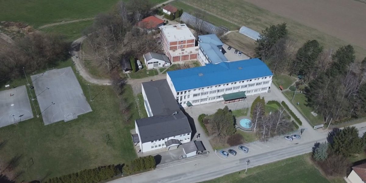 Poljoprivredna škola "Ljubo Mićić"