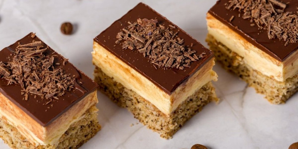 Čudo od jednog jajeta: Starinski kolač koji oduševljava ukusom, a priprema se lako