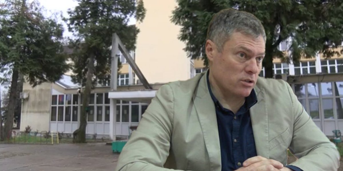 U kragujevačkim školama počinje nastava na daljinu!