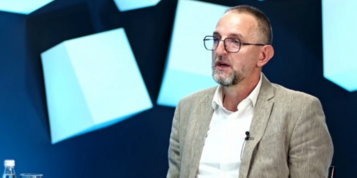 Dževad pozvao na rat u BiH! Funkcioner SDA uputio jezive pretnje Srbima: Pucati jedni na druge! (VIDEO)