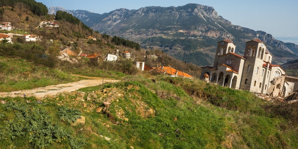 Grčko "selo duhova"! Progutala ga je zemlja, a samo božji hram je ostao netaknut - kada zakoračite unutra doživećete neverovatno iskustvo (VIDEO)