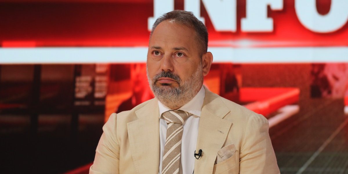 Prodala detetov stan i kupila dva "roleksa" - Branko Babić sve otkrio: "Estetika iznad aktivizma"