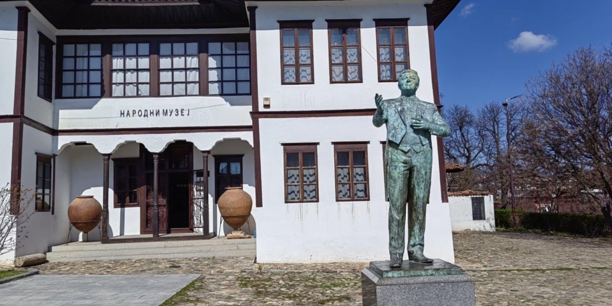 Tužna godišnjica u Vranju! Pre 17 godina zauvek nas je napustio Vranjski Pavaroti!