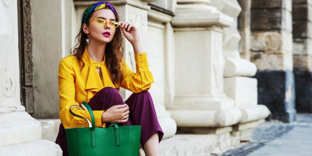 Pantalone koje kradu svu pažnju ovog leta: Odevni favorit koji dominira tokom vrelih dana (FOTO)