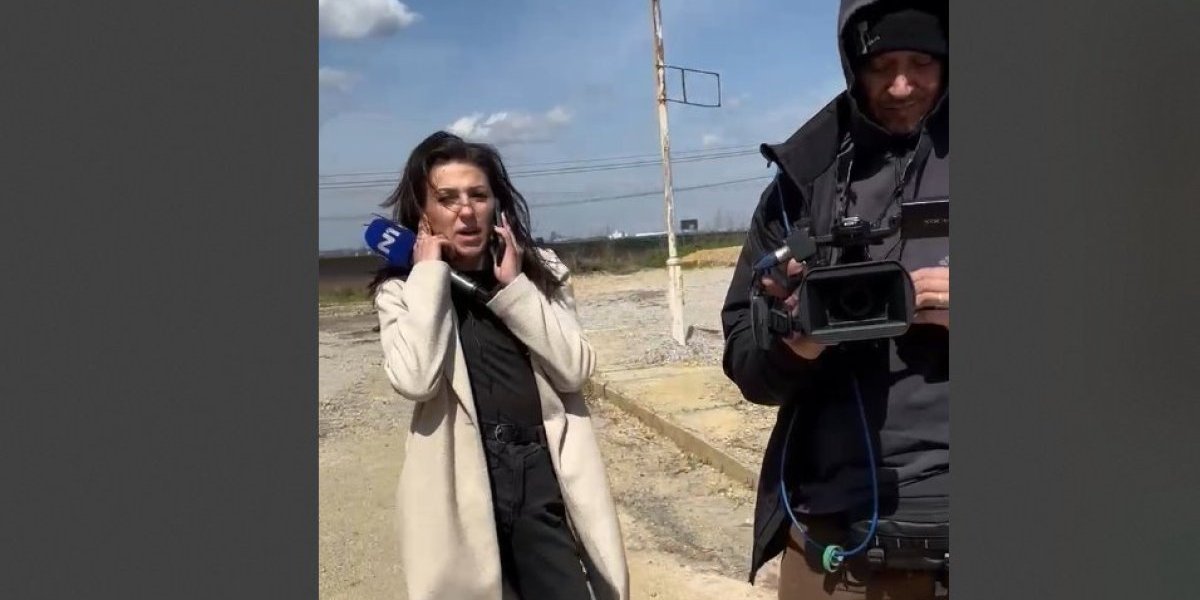 (VIDEO) Srbi sa Kosova postavili pitanje opozicionoj TV N1, reporterka nema odgovor: Zašto nam rušite državu? Zašto izveštavate javnost da smo plaćenici, ubice?