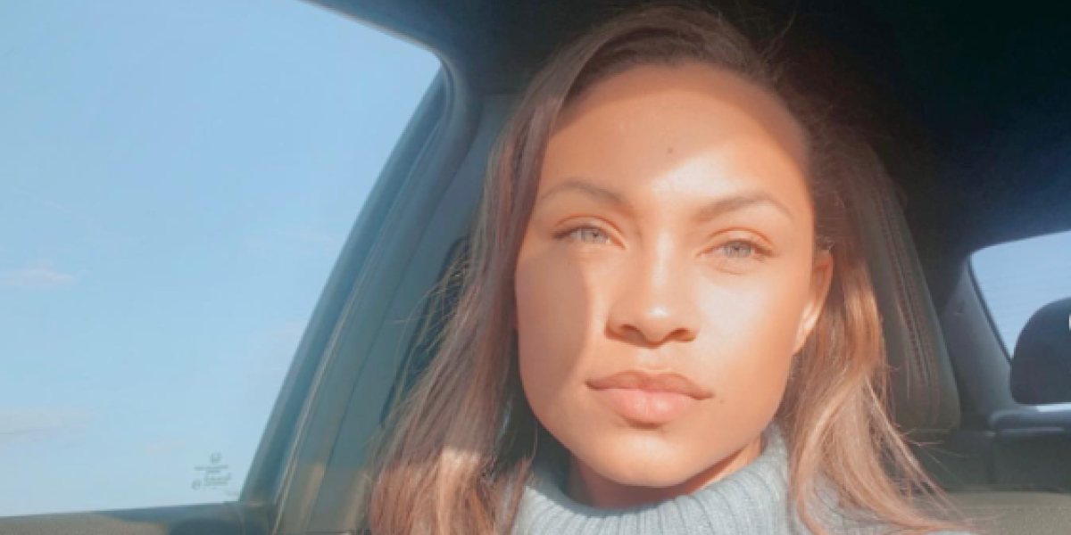 Godinama slala poruke svom preminulom ocu - posle 4 godine stigao joj je odgovor! Suze same kreću