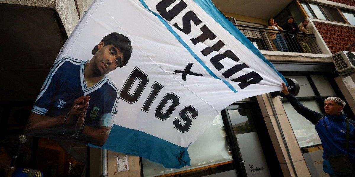 Jezivo zvuči! Molio me za pomoć, držali su ga kao zarobljenika! Bivša devojka o poslednjim Maradoninim danima!