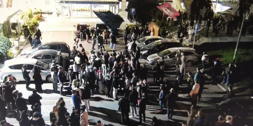 Prsli kao lajsne: Zgubidani će sada da blokiraju ulice zbog Evrovizije?!