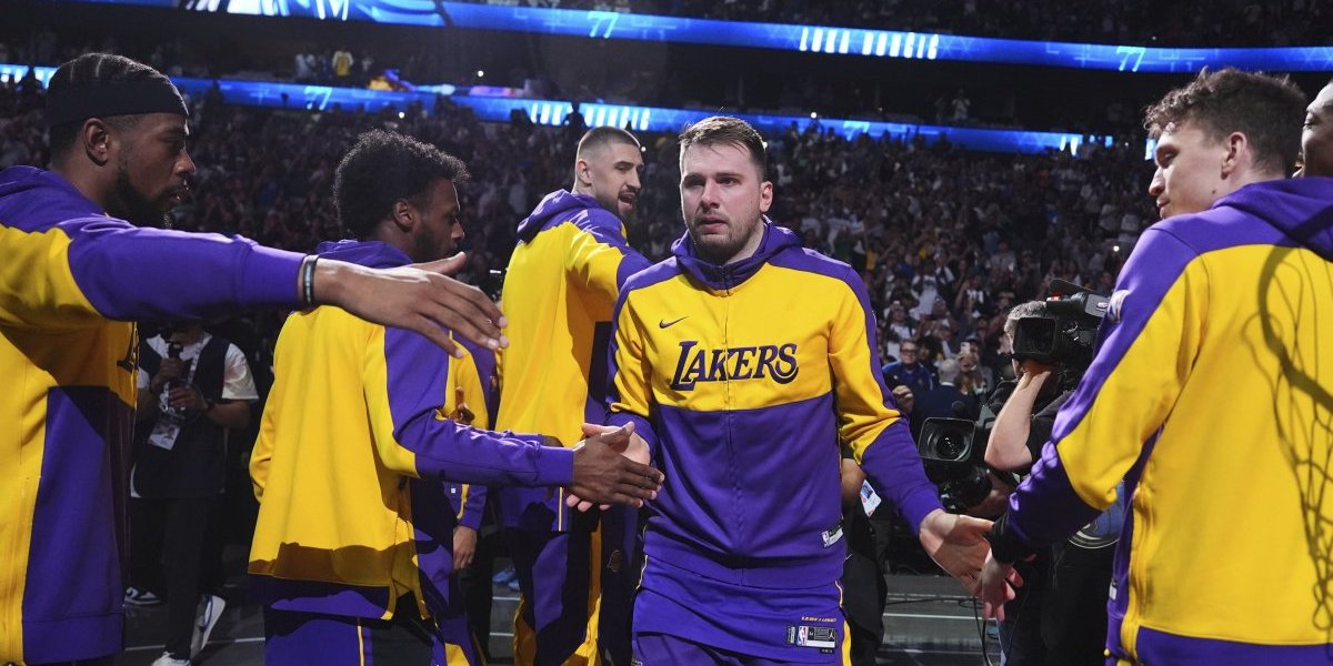 Zemljotres u Los Anđelesu - Lejkersi odgovorili Denveru u jeku svađe Dončića i Lebrona