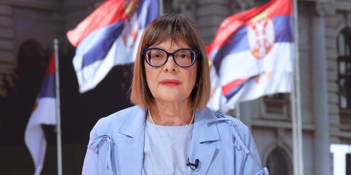 (VIDEO) Sezona lova na političke neistomišljenike: Zgubidani udaraju na Maju Gojković