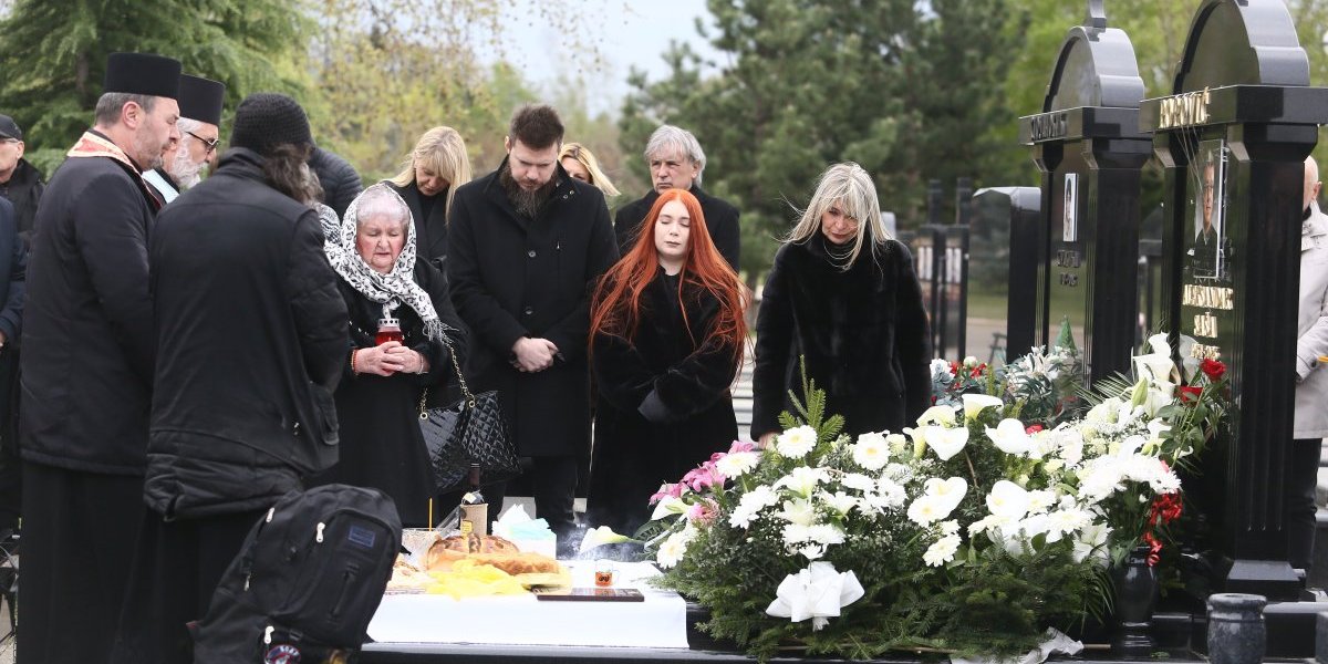 Suzana Jovanović i Sašina sestra