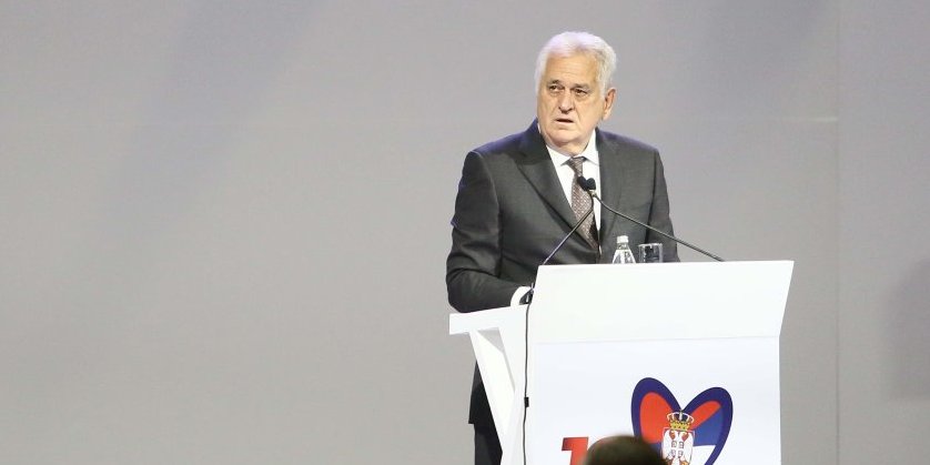 Tomislav Nikolić primljen u Urgentni centar