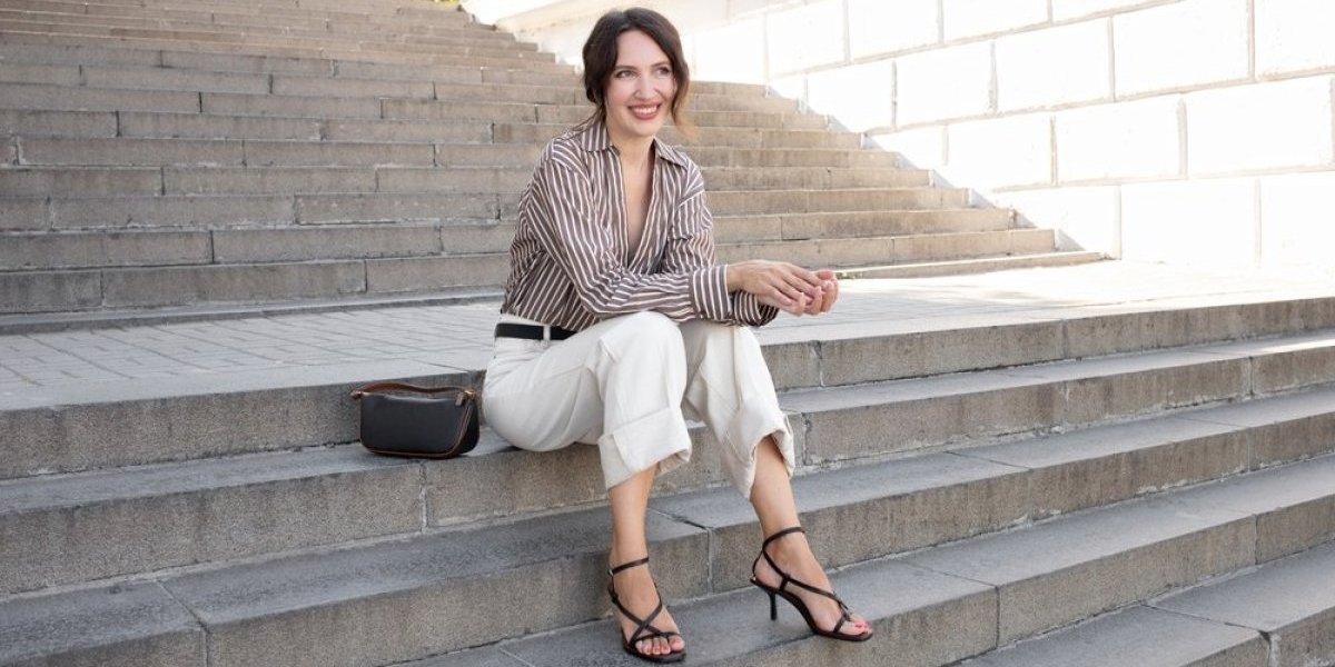 Bele farmerke su hit proleća! Model koji morate da imate - idu uz sve, a izgledaju otmeno i skupo (VIDEO)