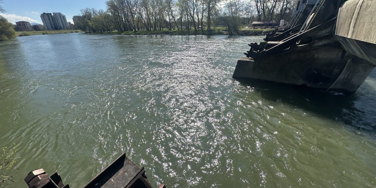 Pronađeno telo muškarca koji je skočio u Zapadnu Moravu! (FOTO)