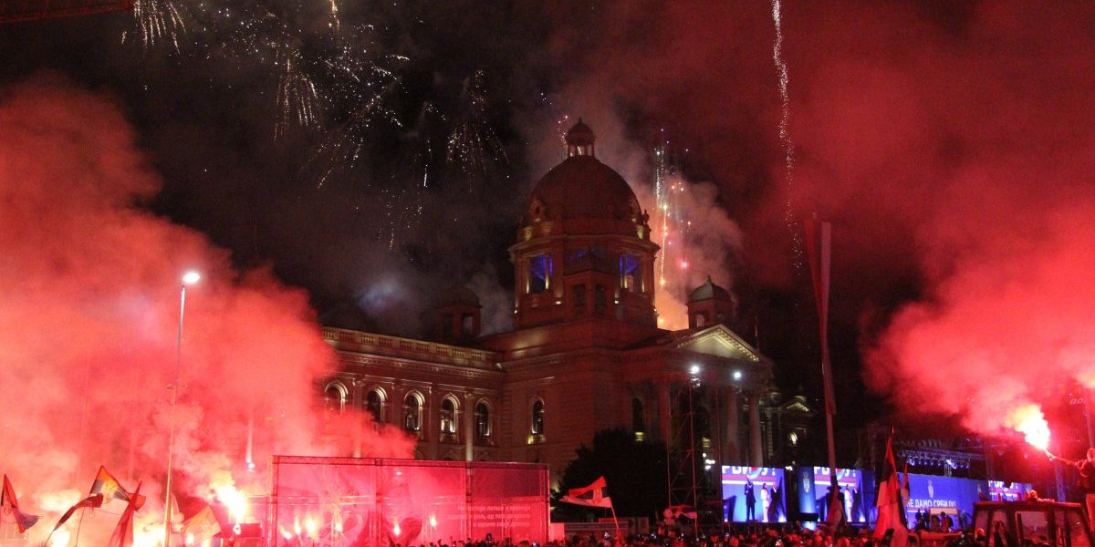 Nakon Vučićevog skupa, palo priznanje u Šolakovim medijima: Poručili da opozicija i blokaderi imaju sve manje šanse (VIDEO)