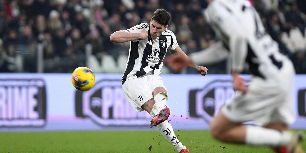 Vlahović se žrtvuje! Hrvat stao u odbranu reprezentativca Srbije!