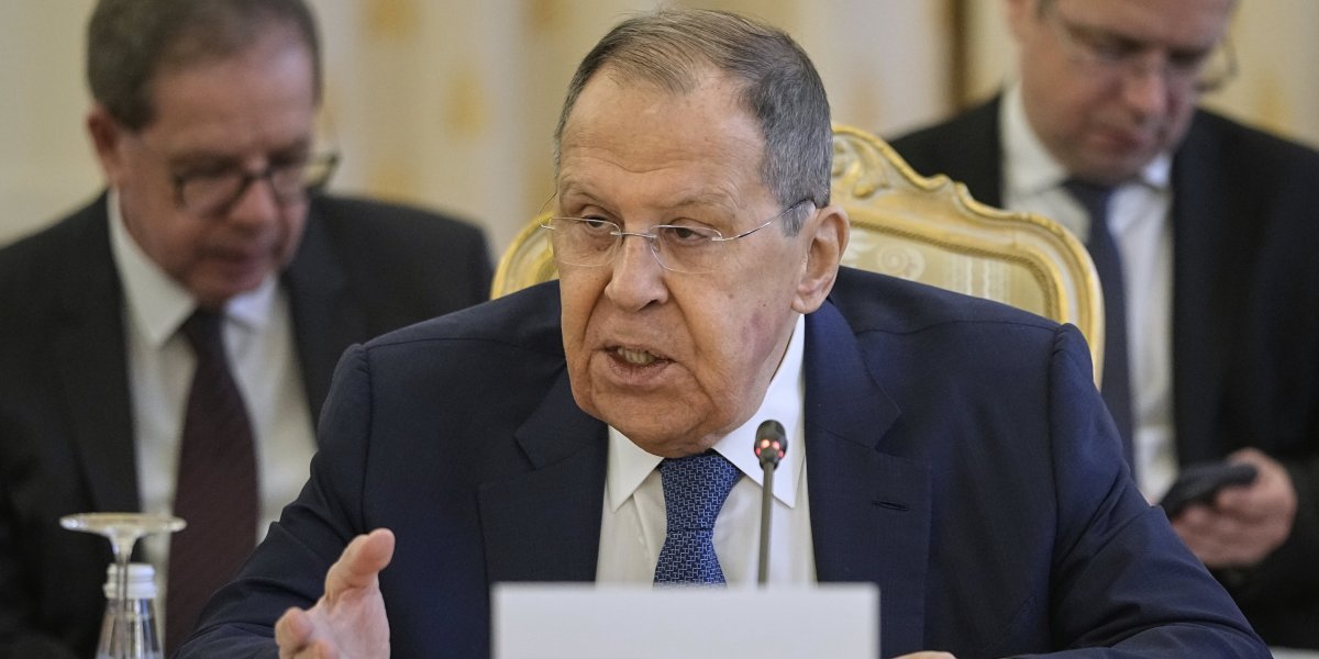 Zapad pali fitilj velikog rata: Lavrov otkrio šta sledi posle Ukrajine - ne piše nam se dobro (VIDEO)