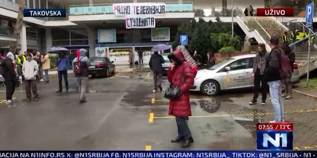 Siledžijstvo i nasilje blokadera se nastavlja: Hoće nasiljem da otmu državu! (VIDEO)