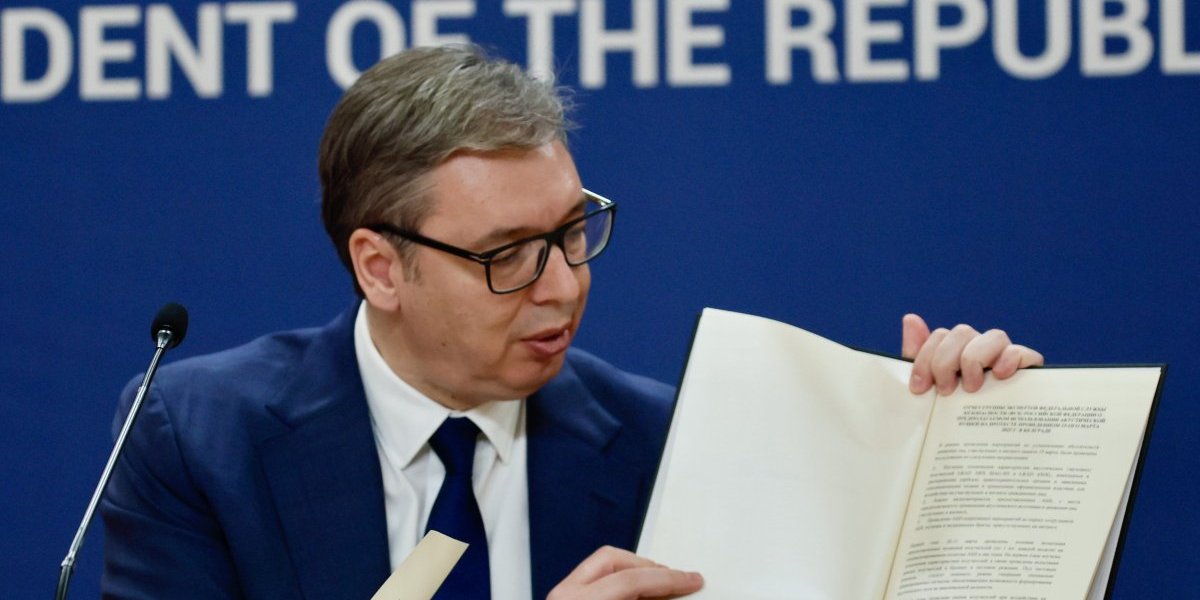FSB POTVRDIO DA NIJE BILO ZVUČNOG TOPA! Predsednik Vučić pročitao izveštaj ruske službe bezbednosti
