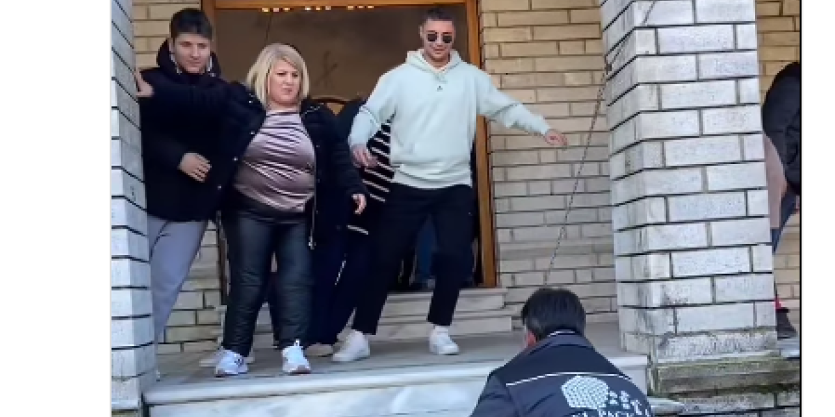 Jedna svetinja prkosi zakonima fizike! Nije optička iluzija, a evo gde se nalazi (VIDEO)