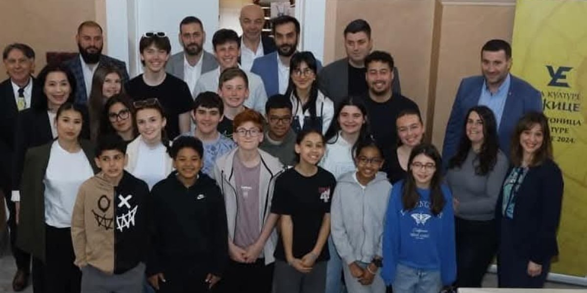 Iz Pariza direktno na obale Đetinje! U Užice stigli učenici iz Francuske, ovo je razlog njihov dolaska (FOTO)