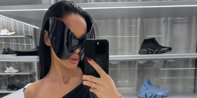 Optužila je da joj je skinula dečka, pa se transformisala u nju! Edita iskopirala Karleušu