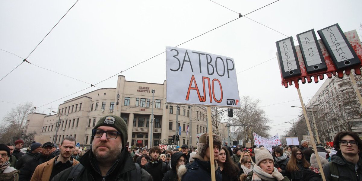 (AUDIO) Došli smo do šok snimka foteljaša blokadera: 15. maj je dan "D", ako se tada ništa ne desi, propada ceo plan