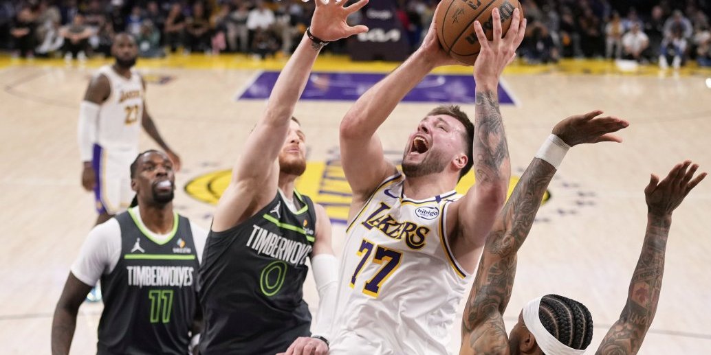 Težak raspad Lejkersa, uzalud 37 poena Dončića! Minesota očitala lekciju favoritu (VIDEO)