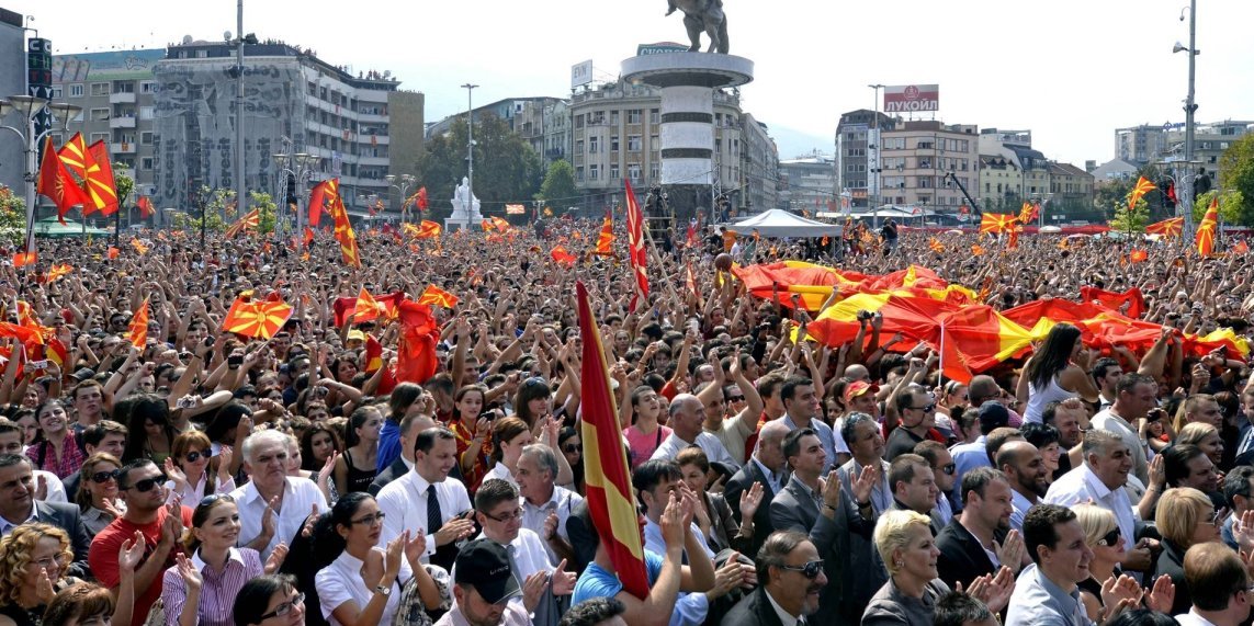 Haos u Makedoniji! Fudbaleri se tukli posle meča, trojicu privela policija! (VIDEO)