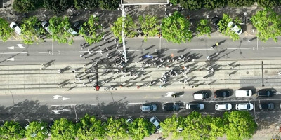 Grupica blokadera ne odustaje od terora nad građanima Beograda!