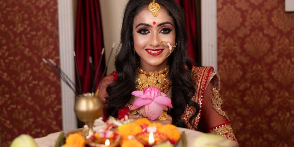 3 tajne indijskih žena zbog kojih im kosa raste kao luda! Prirodne maske za dugu, gustu i sjajnu kosu