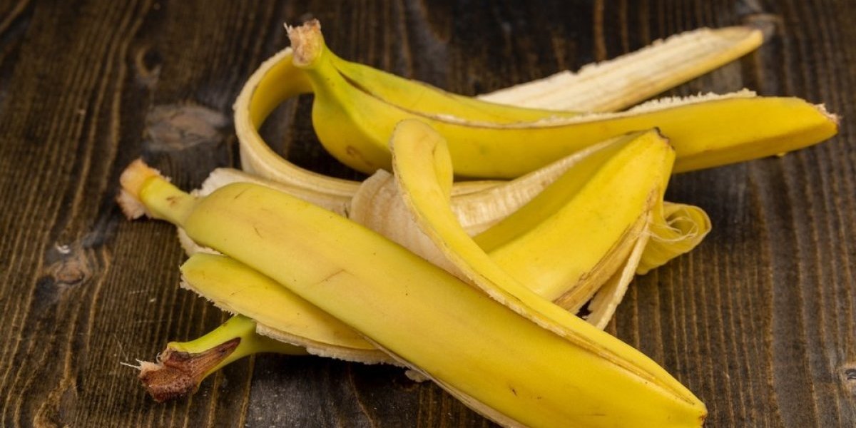 Kora banane spas za stopala: Tajna mekih i negovanih peta bez skupih tretmana