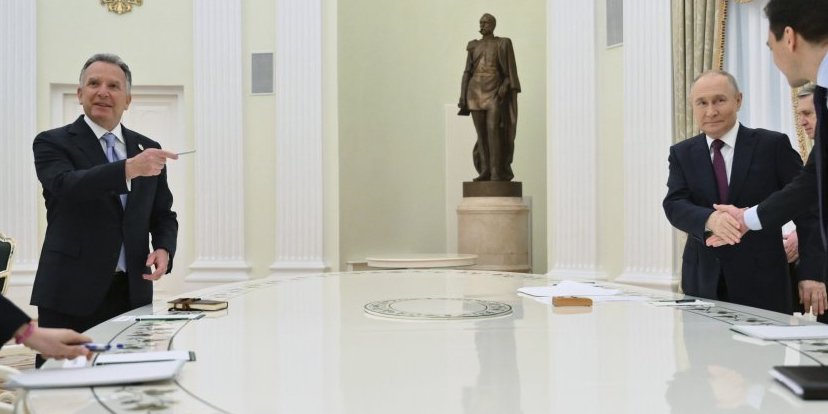 "On je dobar momak, ali je idiot!" Trampovci poludeli zbog pregovora sa Putinom, jedna stvar ih isterala iz takta!