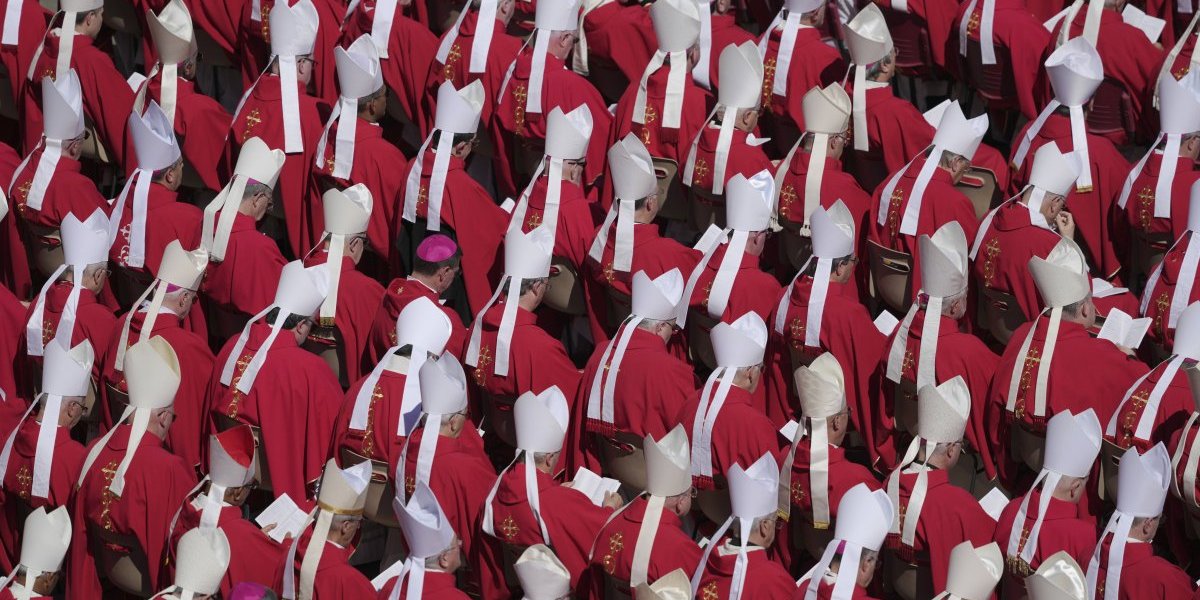 OBJAVLJEN DATUM IZBORA NOVOG PAPE! Ovako će birati Franjinog naslednika!