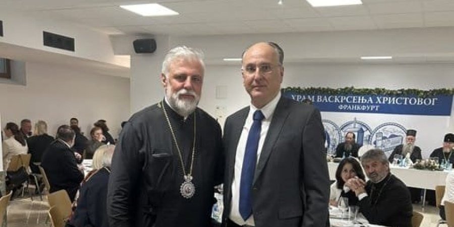 Sličan se sličnom raduje - Vladika Grigorije sa jednim od najvećih srbomrzaca kome su Srbi genocidan narod! (FOTO)