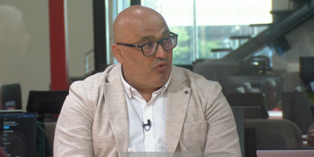 EKSKLUZIVNO! Patrik Drid na Informer televiziji: Organizovana teroristička akcija - Hiljadu ljudi uletelo, razbacalo nas!