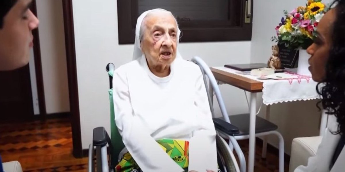 Preminula najstarija osoba na svetu! (VIDEO)