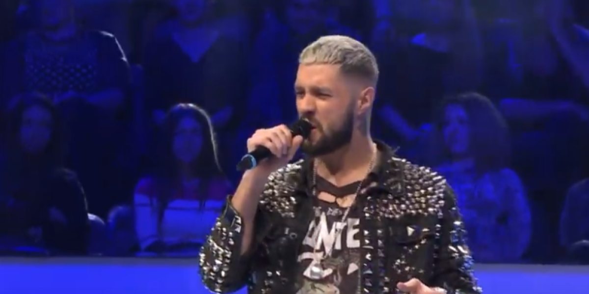 Pevač završio u bolnici! Prvo se pojavilo crvenilo na nozi, a onda usledila agonija