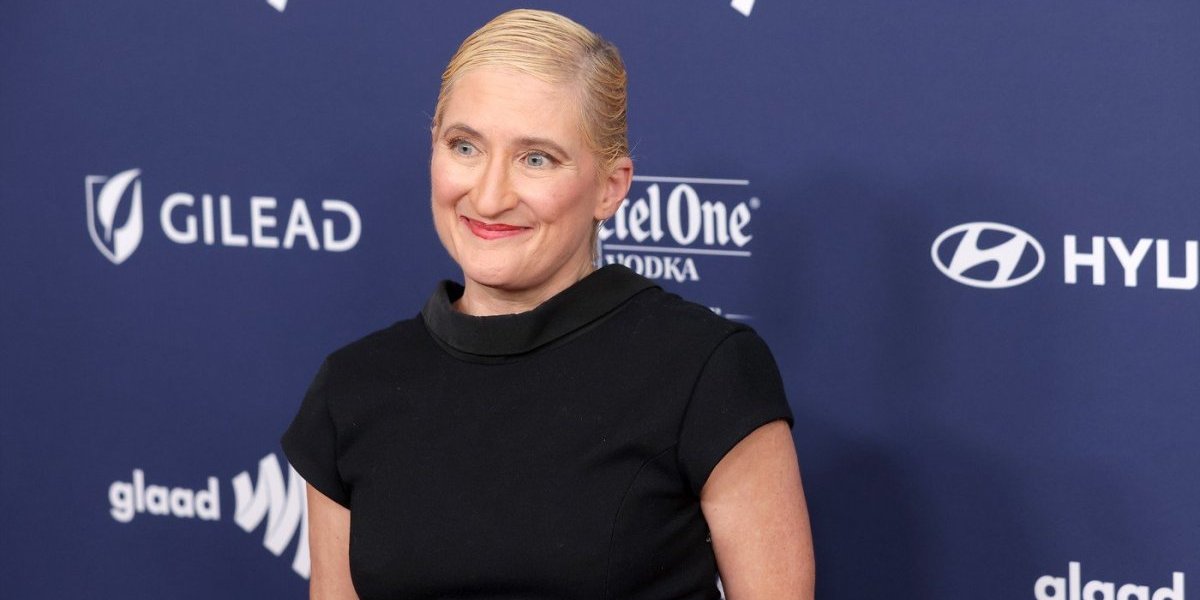 Poznata pevačica poginula u požaru