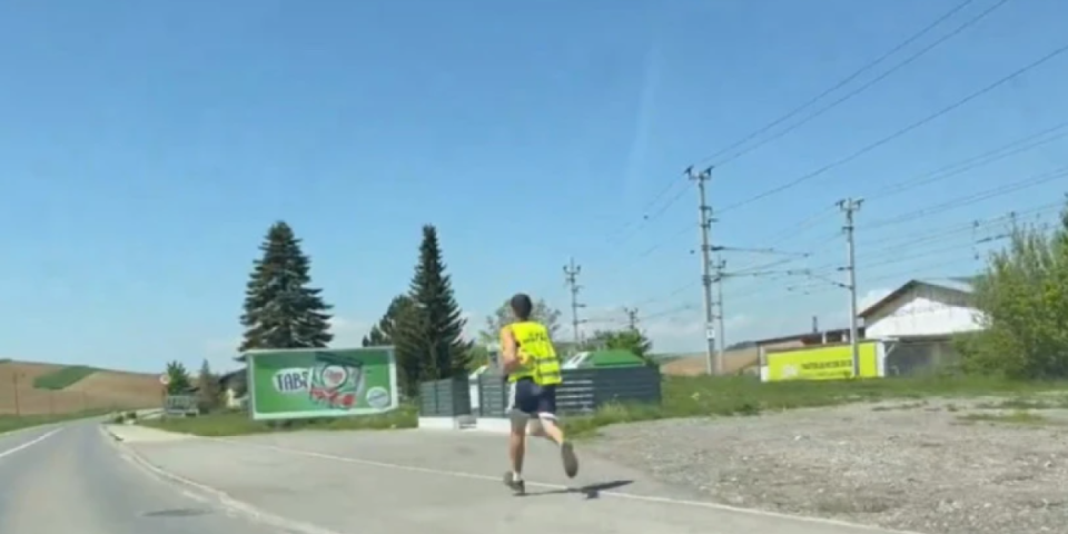 Sramno ponašanje! Studenti koji trče do Brisela ucenjuju dijasporu! (VIDEO)