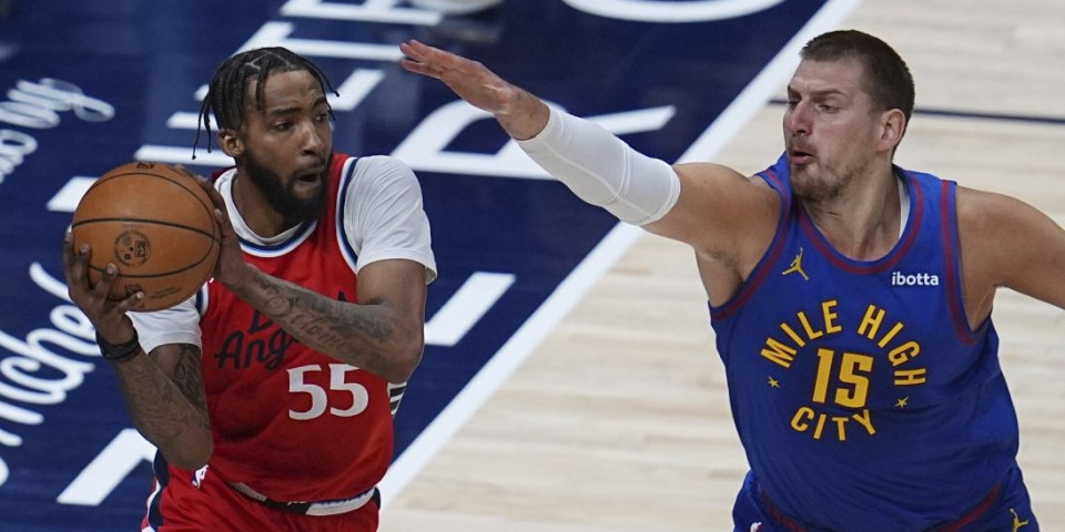 Denver razmontirao Kliperse! Jokić udara na Oklahomu i Šeja, Bogdan ide kući! (FOTO/VIDEO)