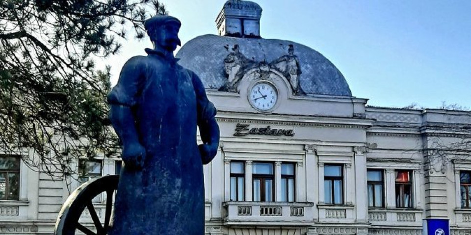 Jedinstvena šetnja kroz Kragujevac za vreme Arsenal festa