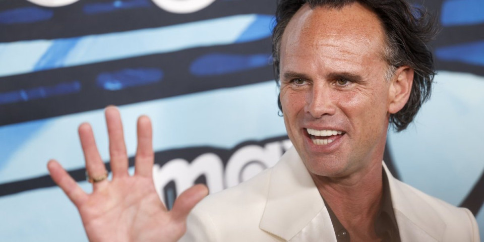 Holivudski glumac objavio sliku patrijarha Pavla: Stao ispred srpske svetinje, Srbi oduševljeni (FOTO)