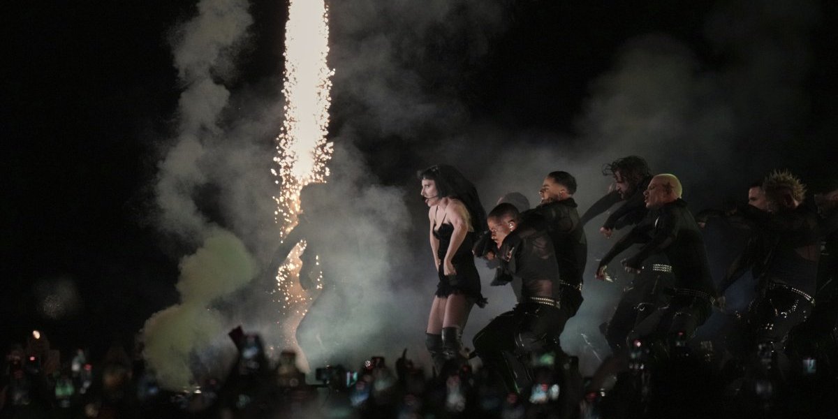 Sprečen teroristički napad! Haos na koncertu Lejdi Gage u Brazilu! Prisustvovalo više od dva miliona ljudi!