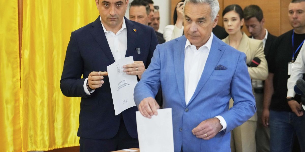 U susret drugom krugu izbora u Rumuniji: Simion se uzda u Boga, protivkanditat obećava zaokret ka Zapadu!